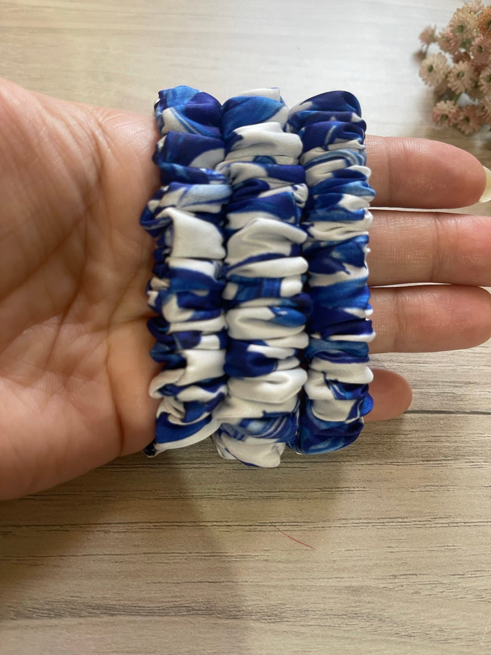 silk scrunchies