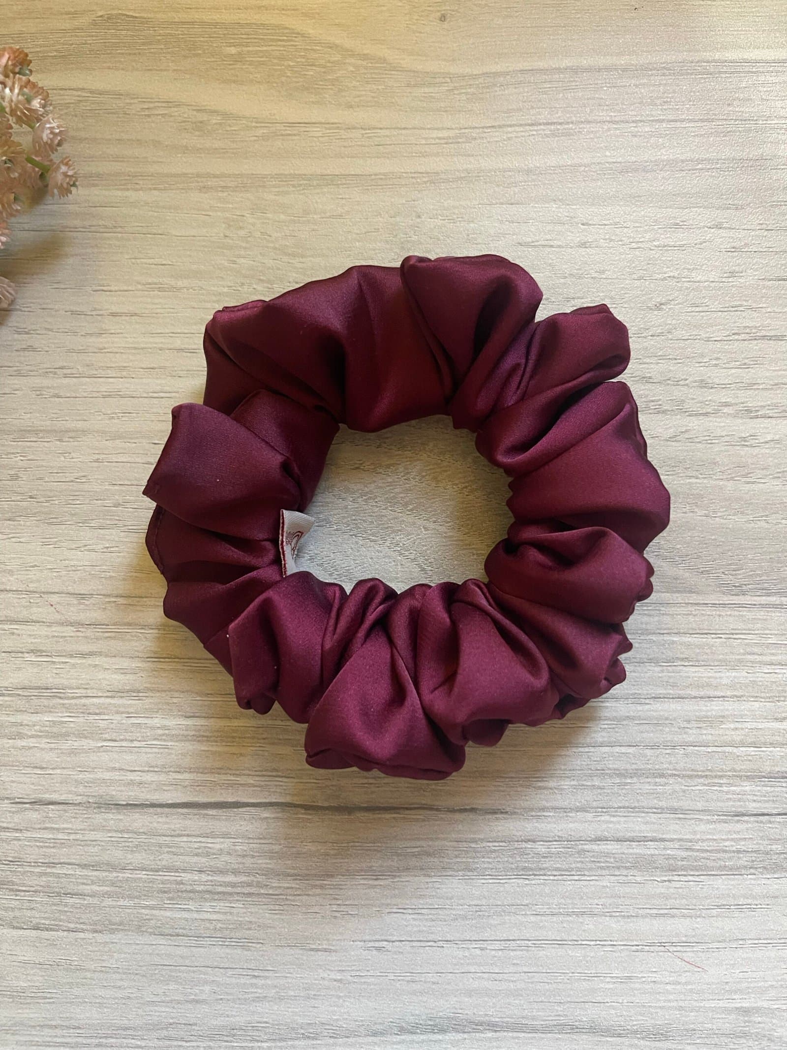 silk scrunchies