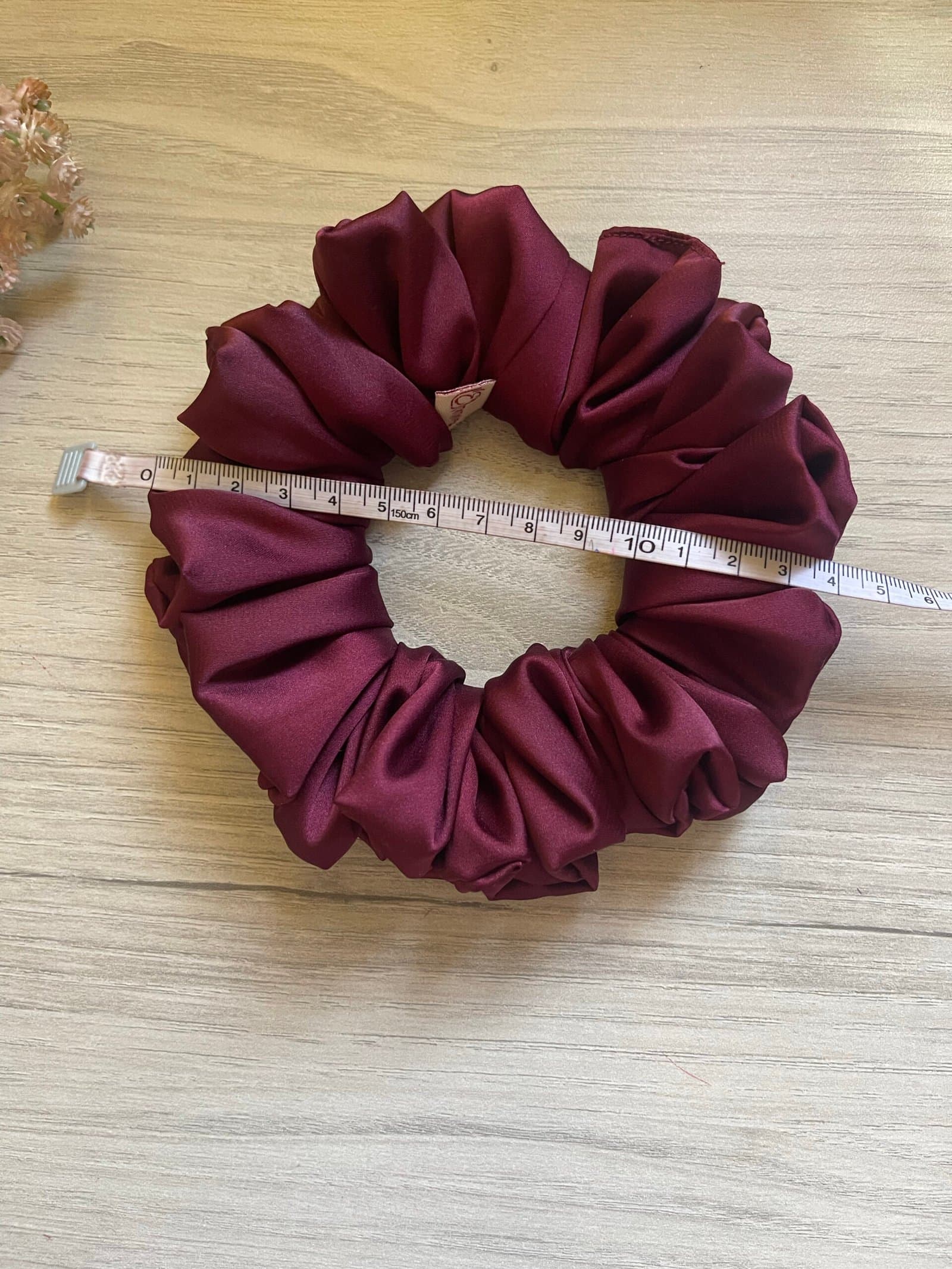 silk scrunchies