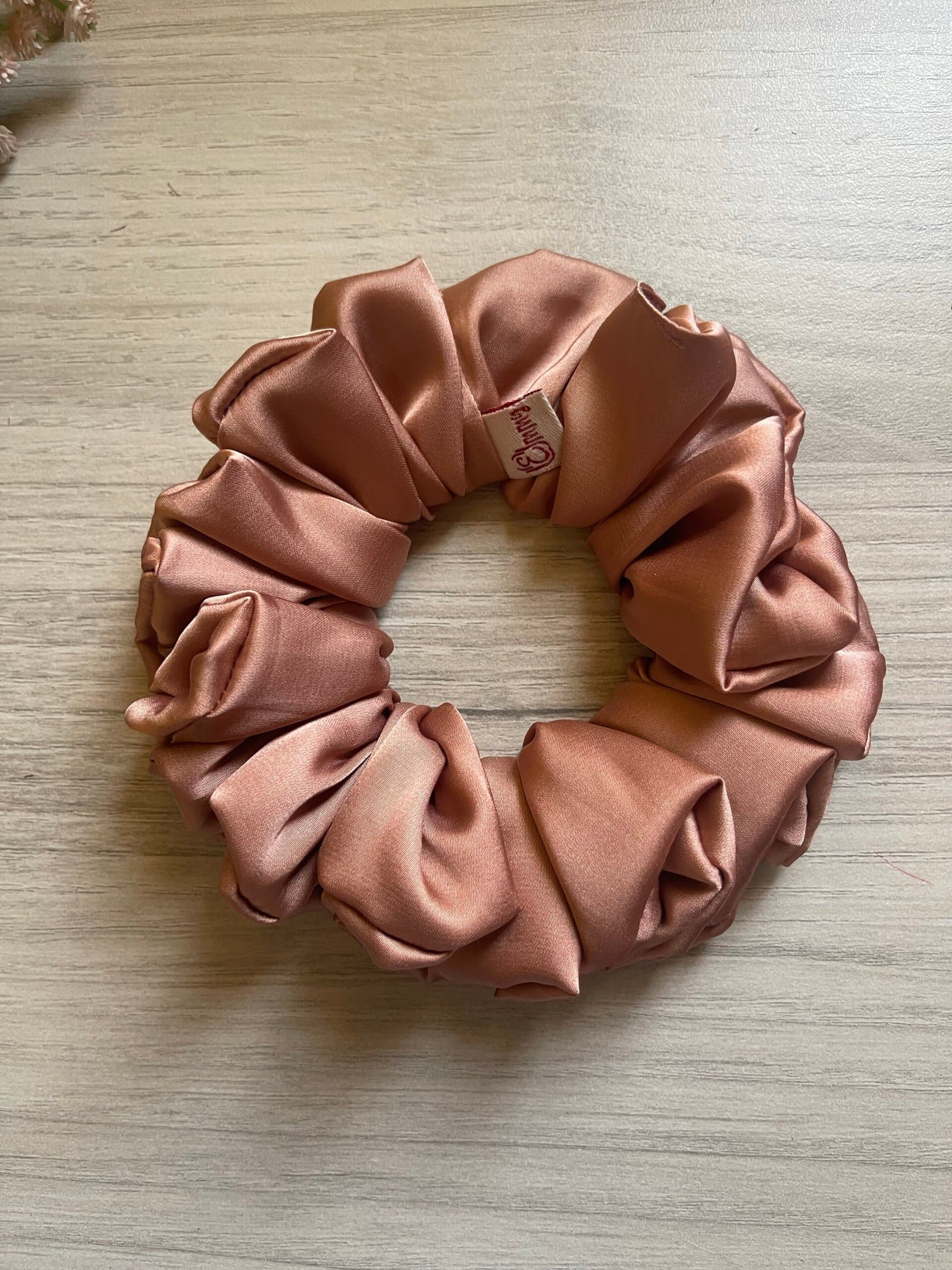 silk scrunchies