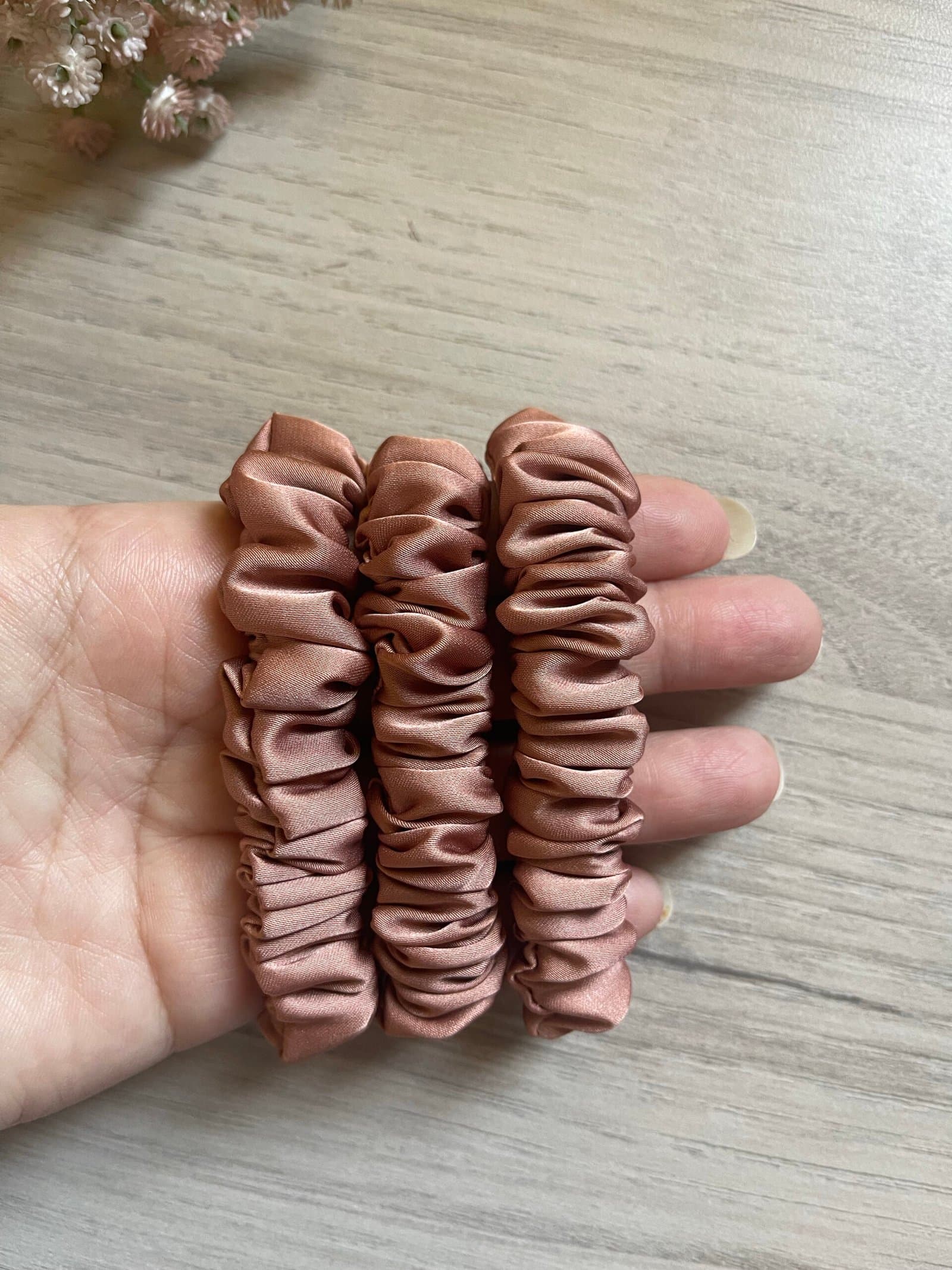 silk scrunchies