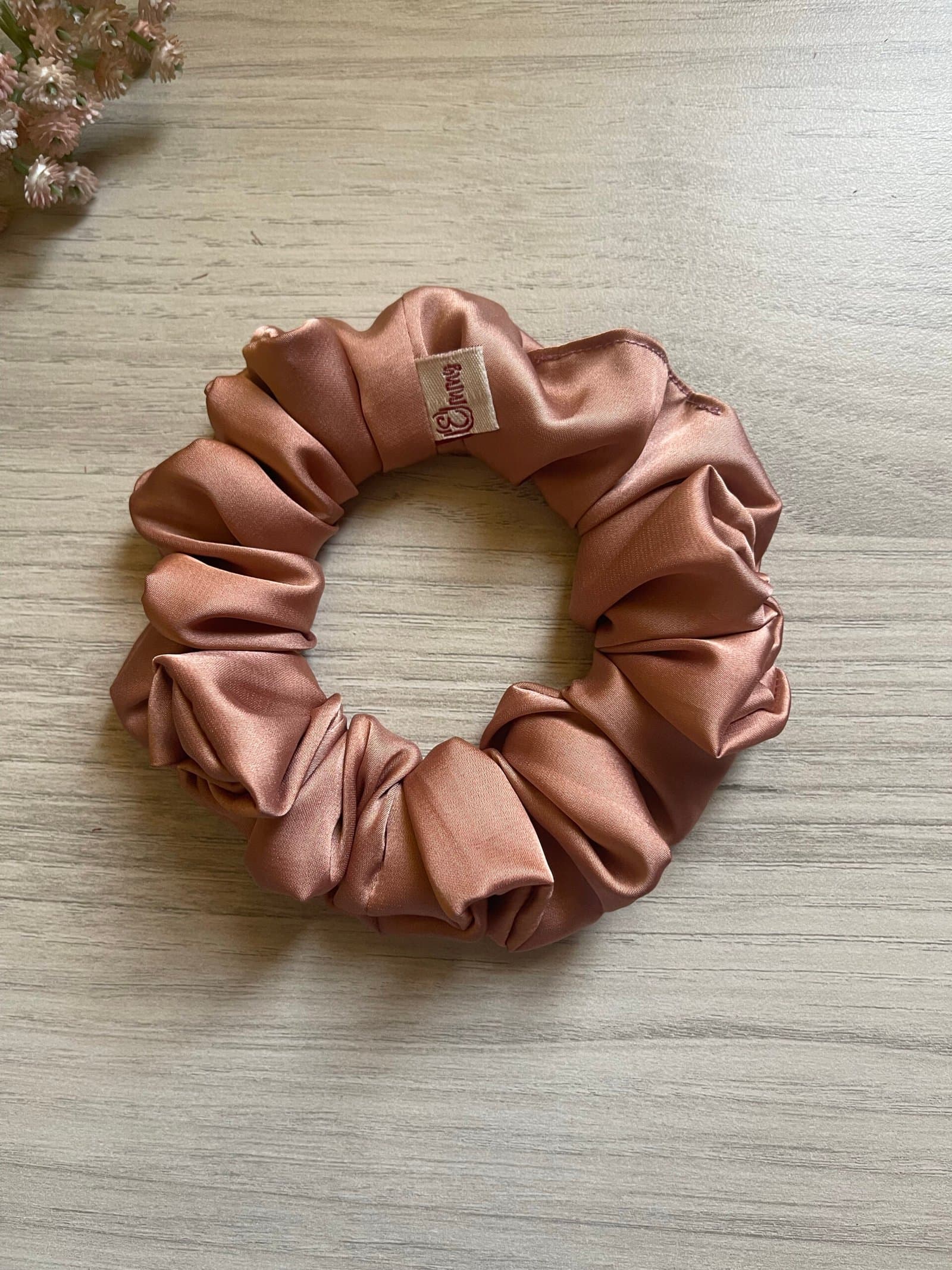 silk scrunchies